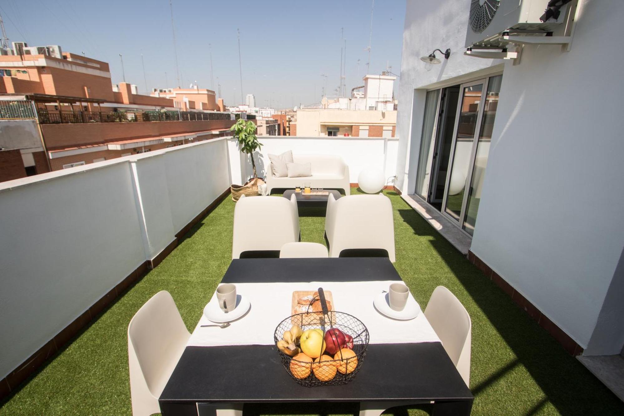 Flatsforyou Marina Playa Valencia Exteriör bild