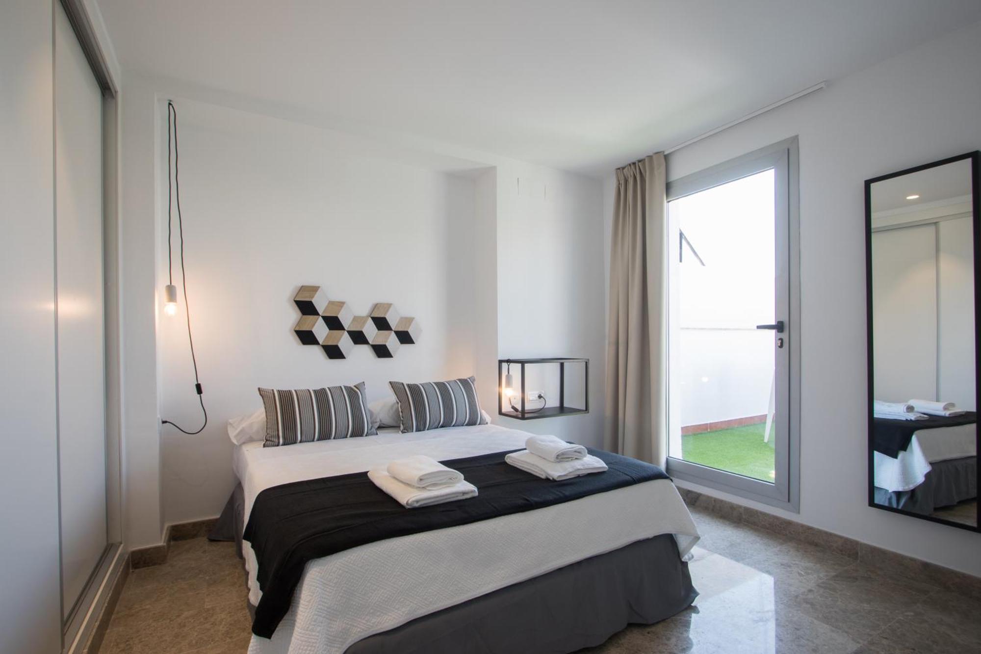 Flatsforyou Marina Playa Valencia Exteriör bild